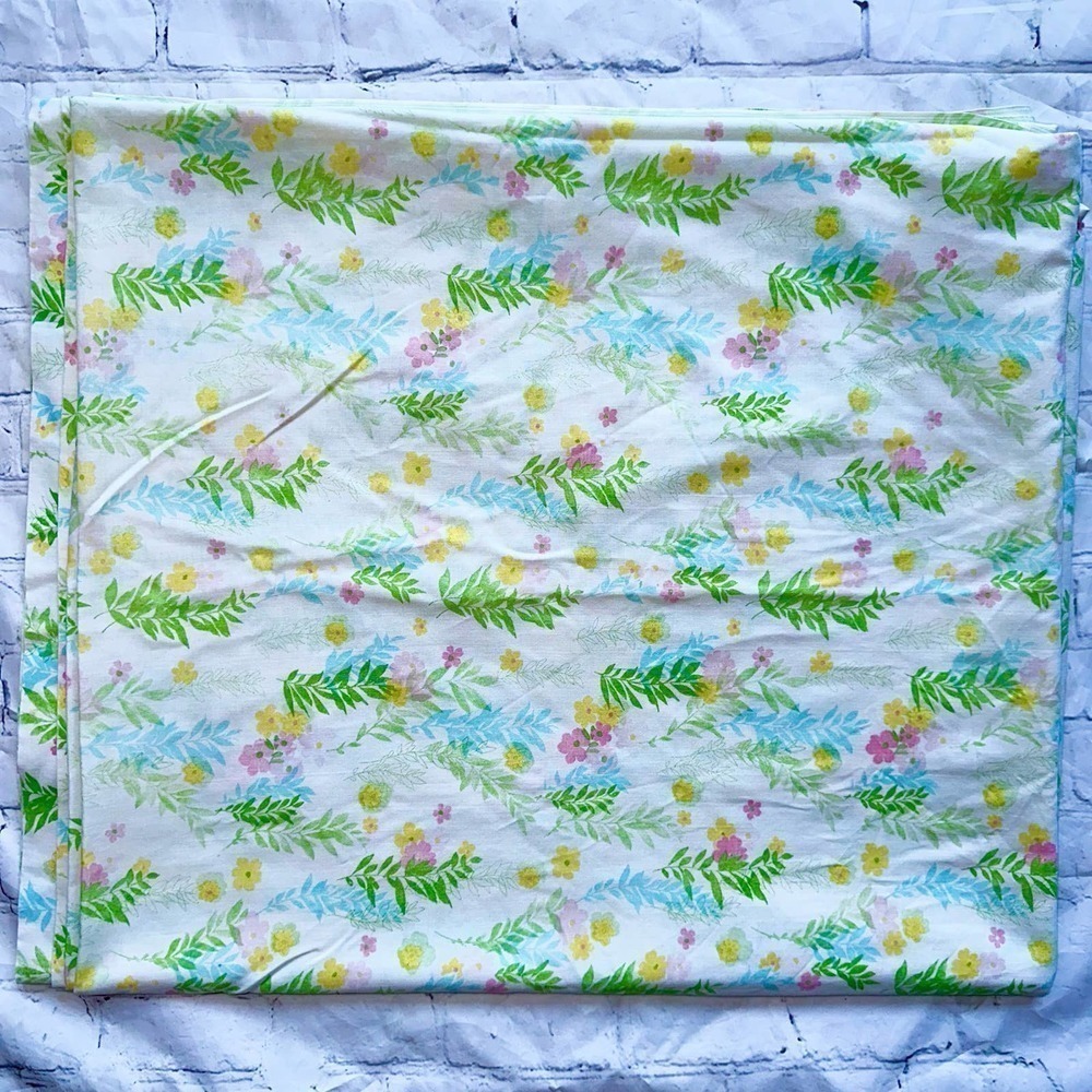 Vintage 1970s Cannon Monticello No Iron Muslin Full Flat Sheet